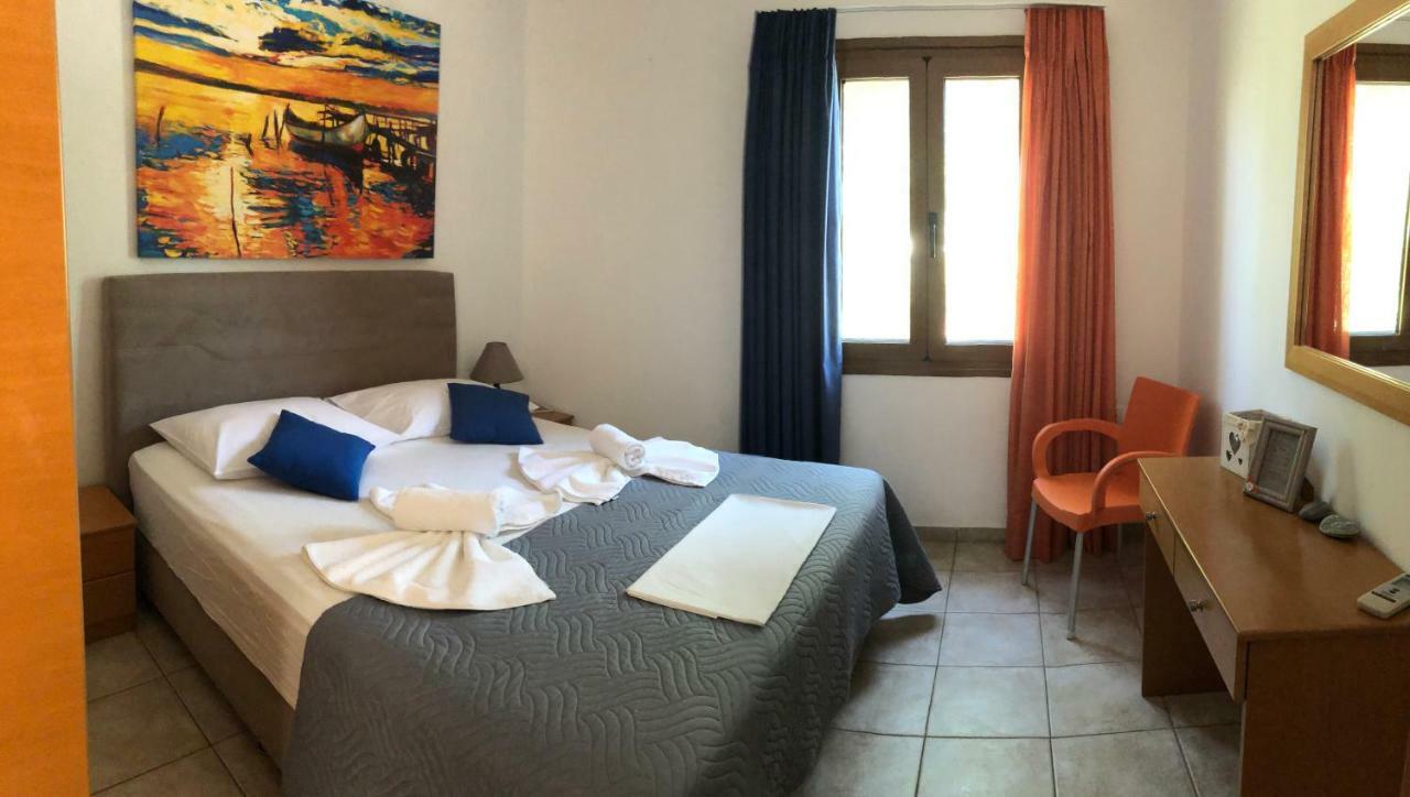Vrisi Apartments & Villa Pitsidia Eksteriør bilde